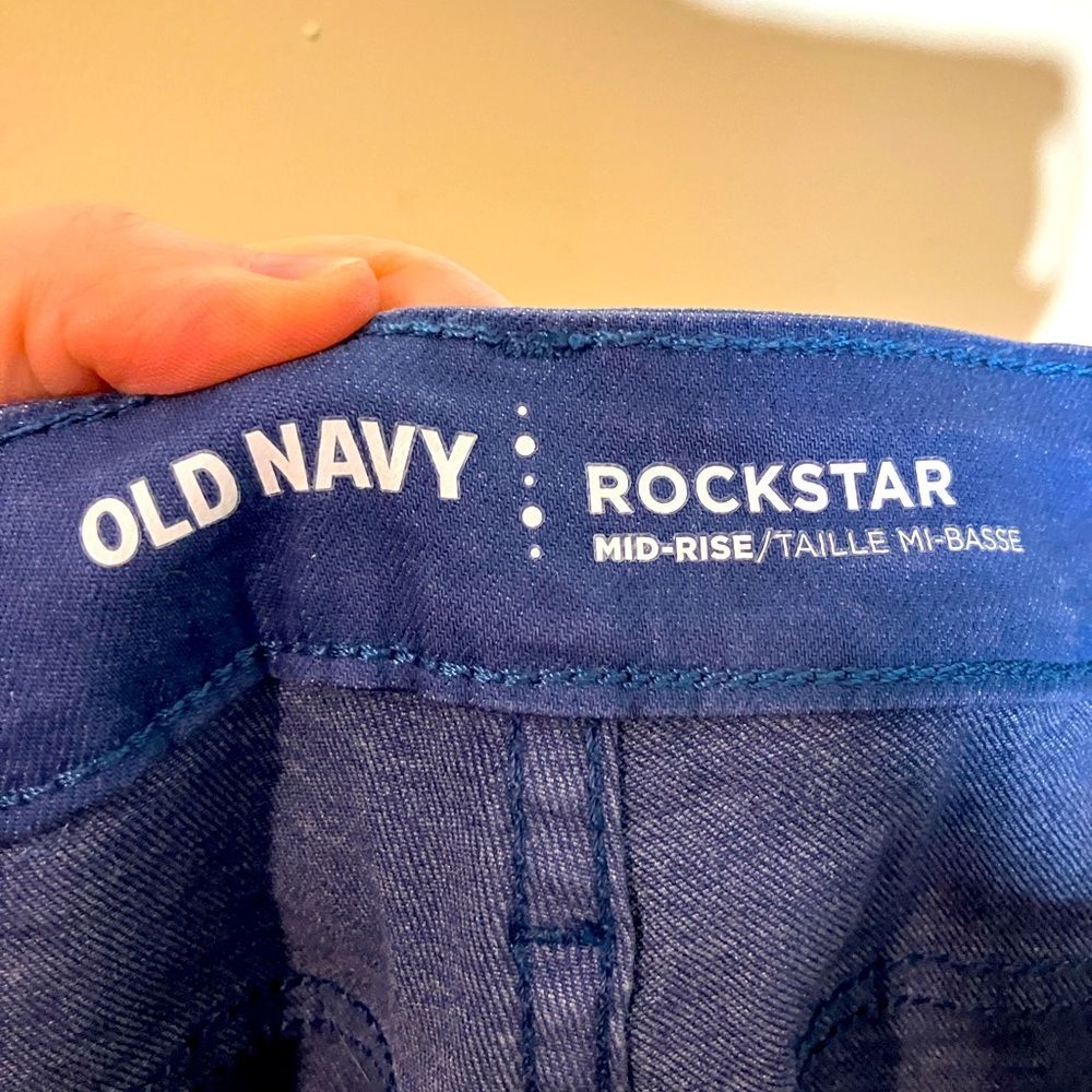 Old Navy rockstar, periwinkle, skinny, mid rise, excellent condition, size 10